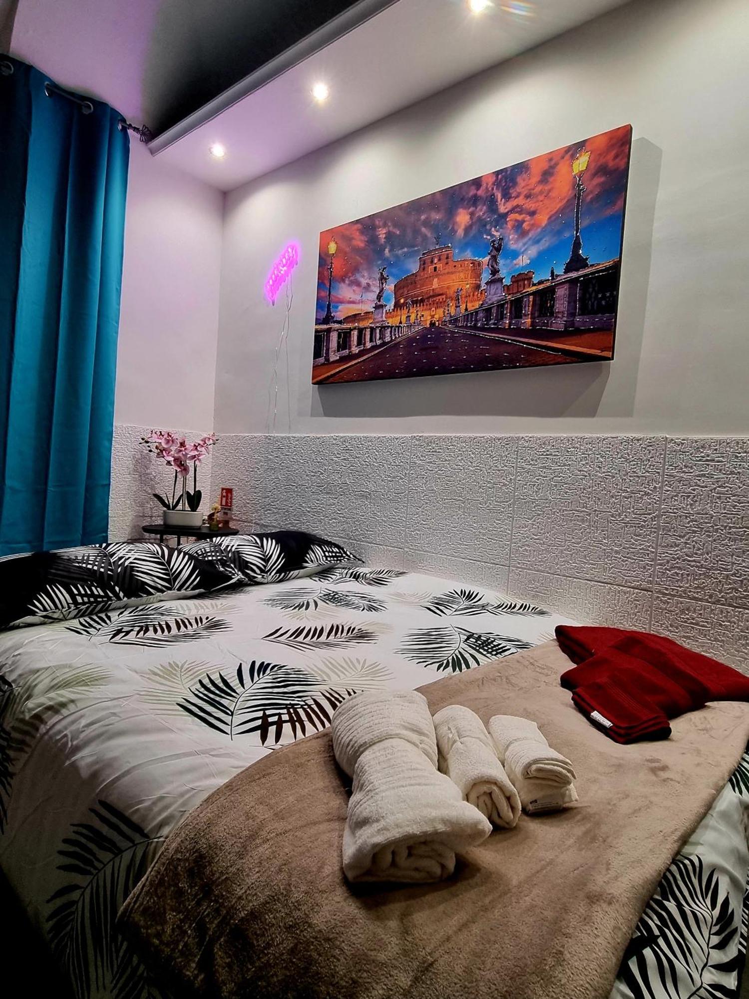 Cmhouselove Roma Alessandrino Vicino Metro C Zewnętrze zdjęcie